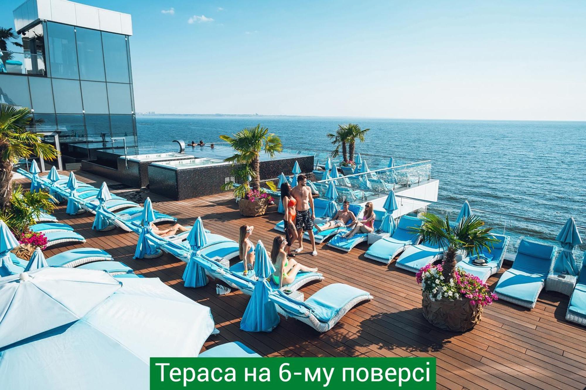 นีโม โฮเต็ล รีสอร์ต แอนด์ สปา Hotel โอเดสซา ภายนอก รูปภาพ Terrace on the 6th floor